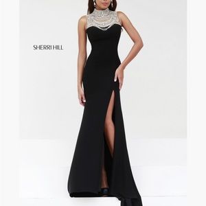Sherri Hill Prom Dress Black Silver Beaded Open Back Gown Size 4